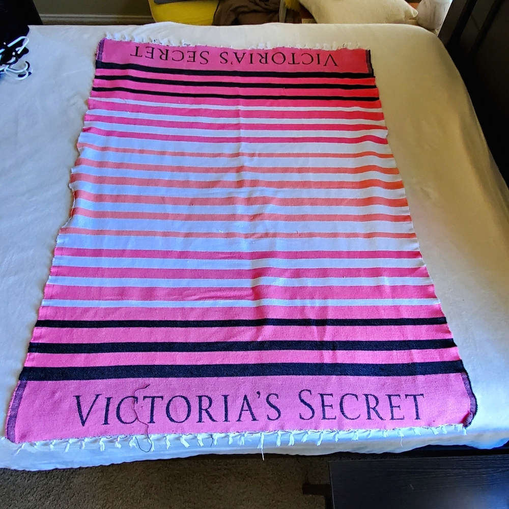 Victoria's Secret Throw Blanket